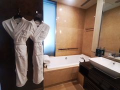 -广州天河希尔顿酒店