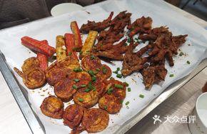 Crispy Marinated Chicken Feet
