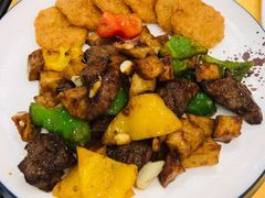 牛肉粒拼墨鱼饼-壹厨饭店(五羊店)