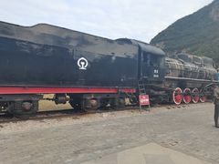 -百里峡七彩艺术小镇