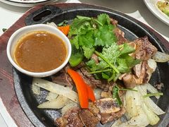 -正阁餐饮(黑金冠公园店)