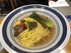 -霸蛮湖南菜·牛肉粉(荣京西街店)