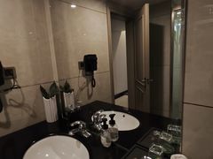 -华海酒店(茂名高铁站店)