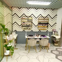 -致遇·美学颜究室