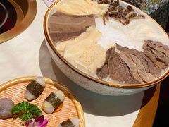 川门毛肚七绝-哥老官重庆美蛙鱼头(龙湖杭州金沙天街店)