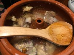 -云海肴·汽锅鸡·云南菜(天山百盛优客店)