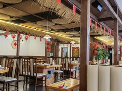 -哈尔滨烧烤·山河村铁锅炖(交大店)