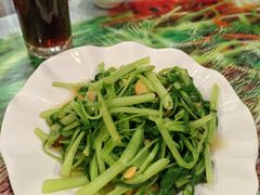 -盛中钰广味小馆
