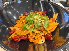 -醉人椒麻辣香锅(王府井喜悦店)