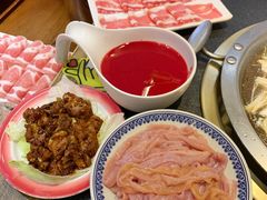 鸭肠王-沸炉重庆老火锅(军事博物馆店)