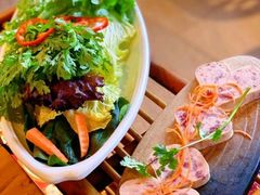 -老牌坊云南鱼豆花火锅(嵩山店)