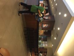 星巴克(国贸360店)-星巴克臻选(郑州国贸360广场店)