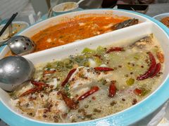 -姚姚酸菜鱼·金戈戈香港豉油鸡(喜荟城联名店)