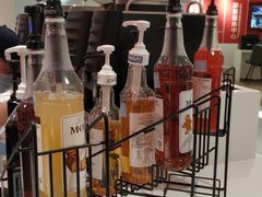 -瑞幸咖啡(大都会东方广场店)