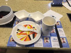 -魔法帽酱料牛肉小火锅(米兰店)