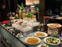 -唐拉雅秀酒店-西锦汇空中BBQ·思创餐厅