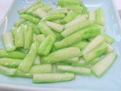 清炒丝瓜-再回头私房菜·老南京菜