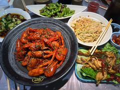 -肥肥虾庄·金牌油焖大虾(汉口城市广场店)