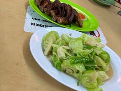 -明记烧鱼美味店