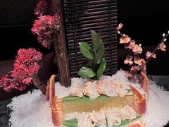 -蟹犇前•帝王蟹雪蟹(陆家嘴店)
