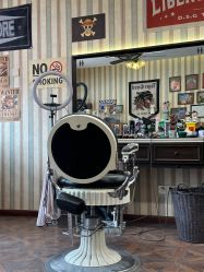 -老炮儿男士复古理发馆BarberShop