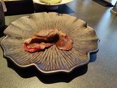 -铭牛烧肉·和牛海鲜自助(高新月牙湖店)