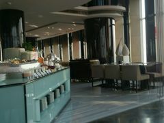 -唐拉雅秀酒店-西锦汇空中BBQ·思创餐厅