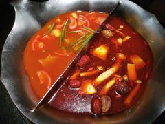 -湊湊火锅·茶憩(恒隆广场店)