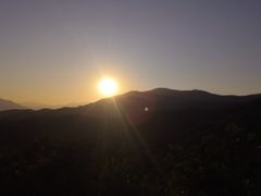 -鬼笑石后山停车场