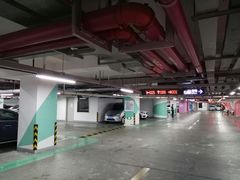 -上海七宝领展广场·地下停车场