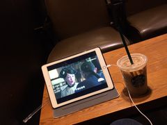 -星巴克(上海虹桥南丰城办公楼店)