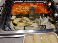 -海底捞火锅(金山百联店)