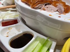 -三人行骨头王火锅(长寿店)