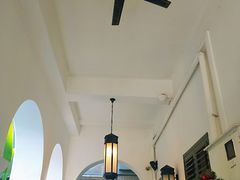 大堂-星巴克臻选(广州沙面店)