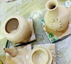 -泥娃娃DIY陶吧(易生活购物公园店)