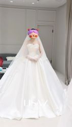 -Renee芮亦婚纱(原丽莎)