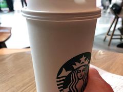 -星巴克臻选(周浦万达店)