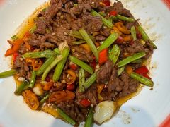 野山椒香菜牛肉-老街鱼嘴巴(坡子街老店)