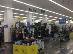 -迪卡侬(袁家岗店)