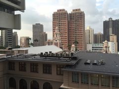-香港大学