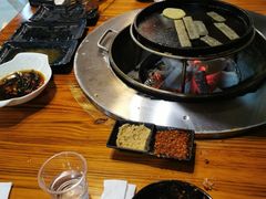 -炭虎子水浒烤肉(梦时代店)