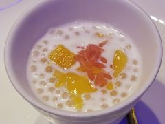 -逸馥荟(人广来福士店)