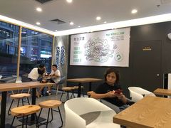 -龙治汉堡(中华城店)