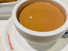 -港丽餐厅(高德置地店)