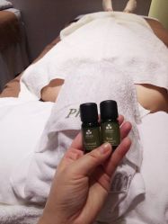 -菲秀家科技美颜SPA生活馆
