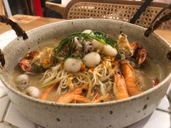 -十面欢腾·海鲜面·台式Bistro(长乐路店)