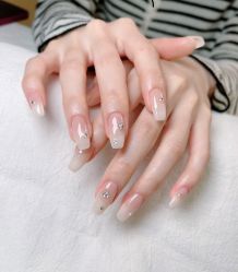 -悦指间美甲美睫