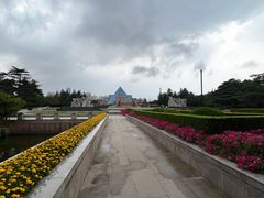 -上海市龙华烈士陵园