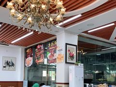大堂-尕西新疆大盘鸡(回辉村分店)