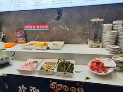 -沸炉重庆老火锅(军事博物馆店)